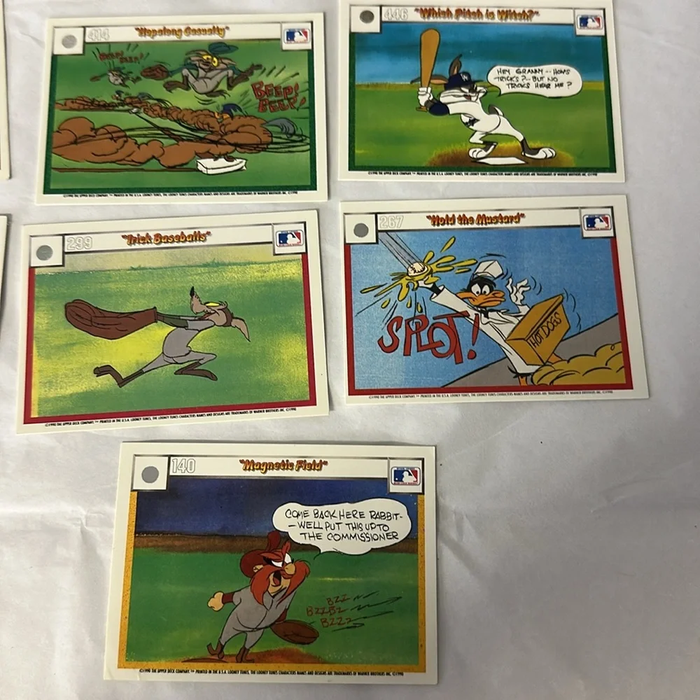 Vintage 1990 Upper Deck Looney Tunes trading Collectible cards 22 Total